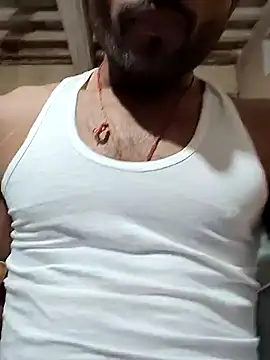 Snapshot of PRIYANHU@xh chatting on 02-23-26, 02:31 PRIYANHUxh online show from 02-23-26, 02:31