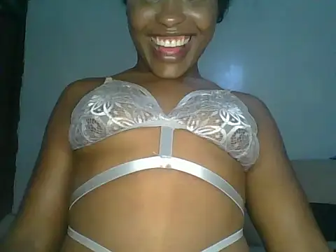 Candykitten online show from 03-12-26, 05:19