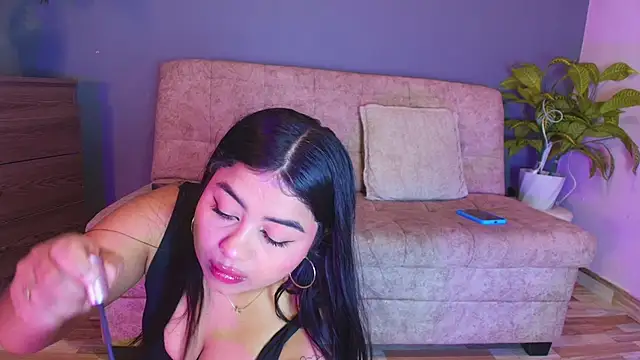jade brunnette online show from 05-20-26, 08:15