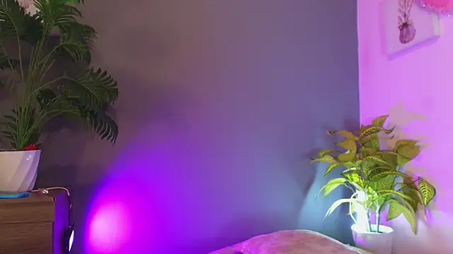 jade brunnette online show from 05-21-26, 08:27