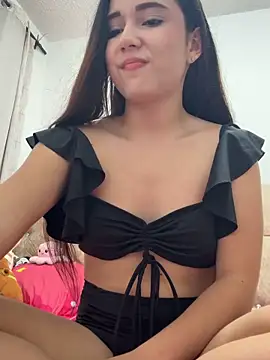 mia cooper 24 online show from 12-17-25, 01:22