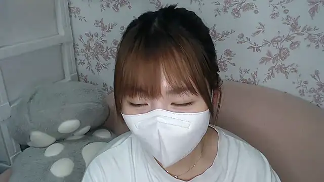mei hosina online show from 06-16-26, 04:42