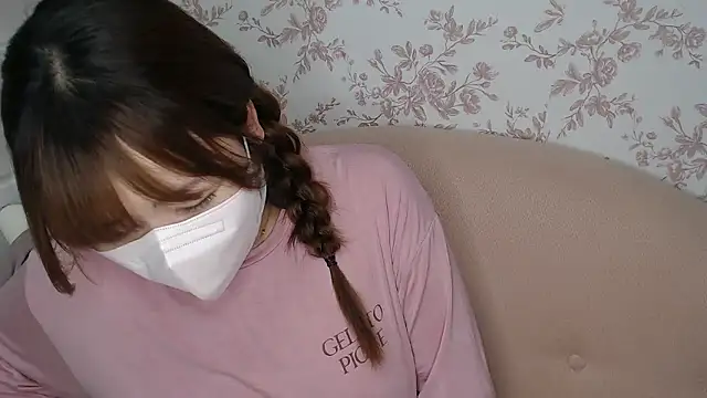 mei hosina online show from 06-18-26, 03:49