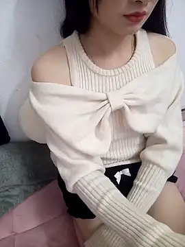 Snapshot of Lovely_kute chatting on 12-16-24, 03:32 Lovely kute online show from 12-16-24, 03:32