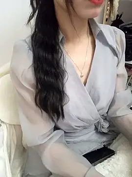 Snapshot of Lovely_kute chatting on 03-08-25, 03:13 Lovely kute online show from 03-08-25, 03:13