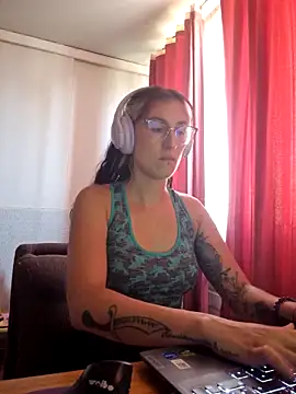 Afrania online show from 02-16-26, 08:16