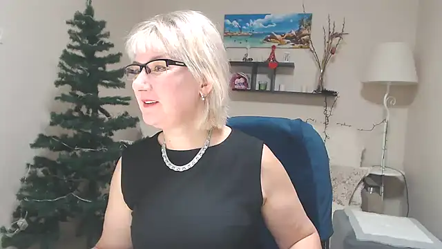 FleurMays online show from 12-08-24, 04:57