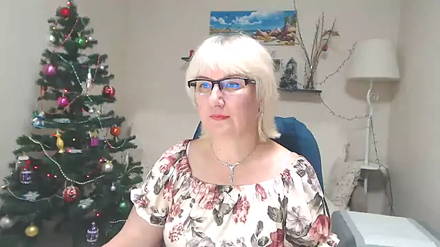 FleurMays online show from 12-22-24, 09:11