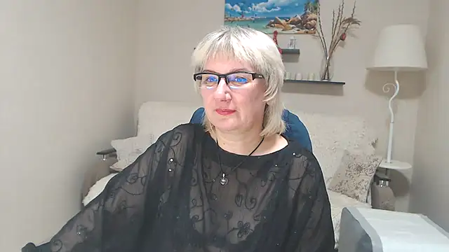 FleurMays online show from 01-31-25, 03:00