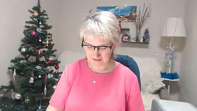 FleurMays online show from 01-10-26, 05:20