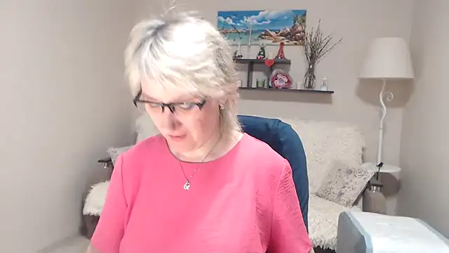 FleurMays online show from 04-30-26, 03:24