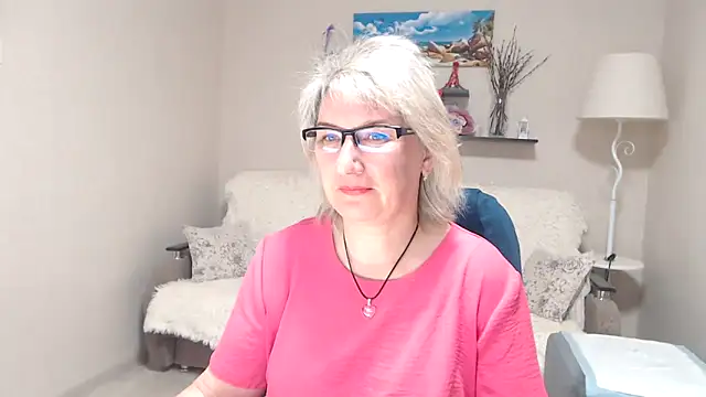 FleurMays online show from 05-12-26, 03:25