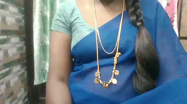 Hot akshara online show from 12-07-24, 04:03