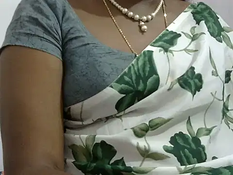 Hot akshara online show from 09-22-25, 02:30