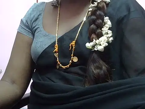 Hot akshara online show from 05-08-26, 03:56