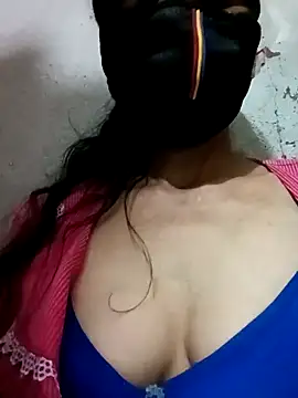 Snapshot of Gautami-telugu chatting on 02-15-25, 08:01 Gautami-telugu online show from 02-15-25, 08:01