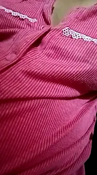 Snapshot of Gautami-telugu chatting on 02-20-25, 04:14 Gautami-telugu online show from 02-20-25, 04:14