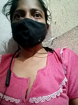 Snapshot of Gautami-telugu chatting on 03-06-25, 11:53 Gautami-telugu online show from 03-06-25, 11:53