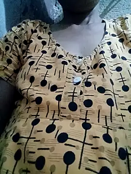 Snapshot of Gautami-telugu chatting on 03-13-25, 04:45 Gautami-telugu online show from 03-13-25, 04:45