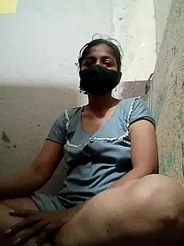 Snapshot of Gautami-telugu chatting on 03-14-25, 11:53 Gautami-telugu online show from 03-14-25, 11:53