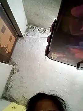 Snapshot of Gautami-telugu chatting on 09-09-25, 05:23 Gautami-telugu online show from 09-09-25, 05:23