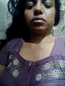 Snapshot of Gautami-telugu chatting on 09-10-25, 11:16 Gautami-telugu online show from 09-10-25, 11:16