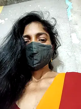 Snapshot of Gautami-telugu chatting on 10-05-25, 11:02 Gautami-telugu online show from 10-05-25, 11:02