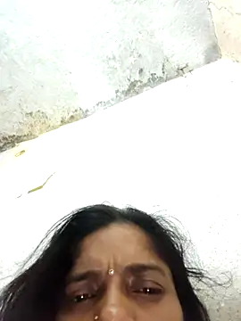 Snapshot of Gautami-telugu chatting on 10-12-25, 07:24 Gautami-telugu online show from 10-12-25, 07:24