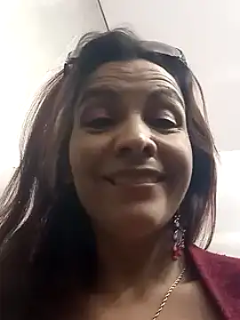 Snapshot of Milenahot_69_ chatting on 12-15-24, 05:31 Milenahot 69 online show from 12-15-24, 05:31