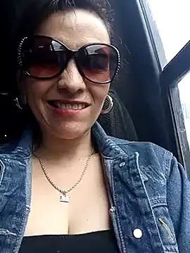 Snapshot of Milenahot_69_ chatting on 12-17-24, 09:16 Milenahot 69 online show from 12-17-24, 09:16