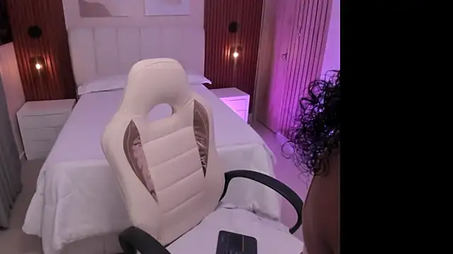 Leah Sweetie online show from 09-24-25, 09:56