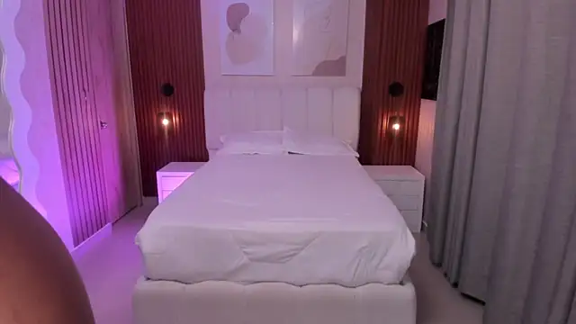 Leah Sweetie online show from 10-21-25, 10:27