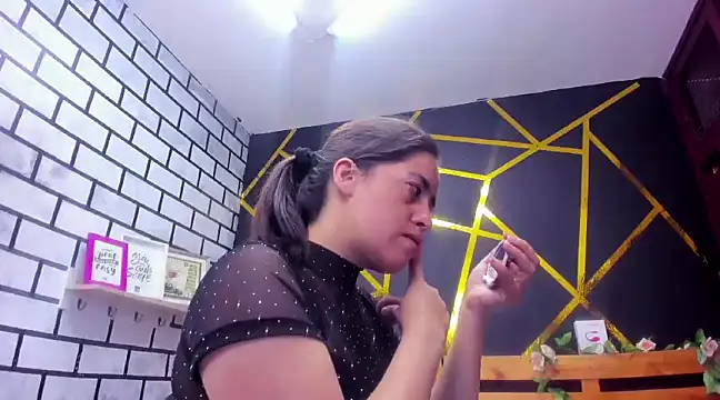 kathina giraldo online show from 12-24-24, 02:01