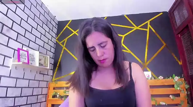 kathina giraldo online show from 12-27-24, 04:21