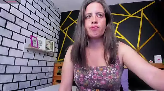 kathina giraldo online show from 01-15-25, 06:40