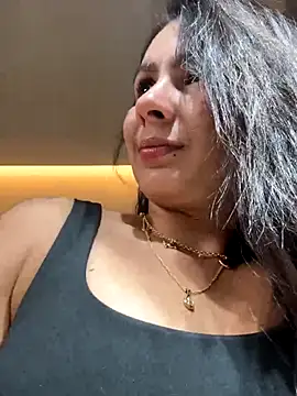 SofiaG  online show from 12-03-25, 09:35