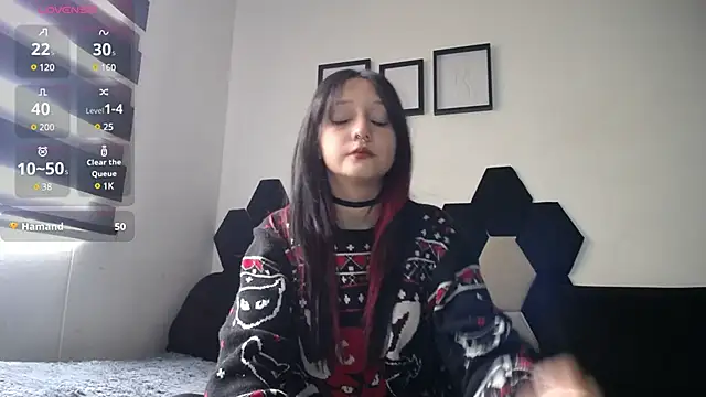 Snapshot of Maki_Zein chatting on 01-03-25, 01:25 Maki Zein online show from 01-03-25, 01:25