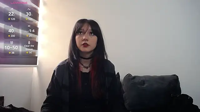 Snapshot of Maki_Zein chatting on 02-11-25, 01:20 Maki Zein online show from 02-11-25, 01:20