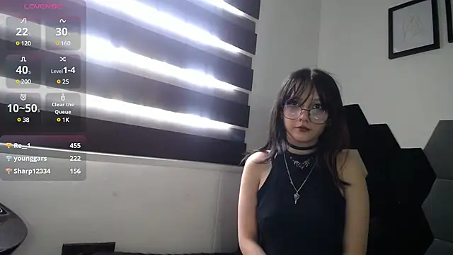 Snapshot of Maki_Zein chatting on 03-05-25, 06:12 Maki Zein online show from 03-05-25, 06:12