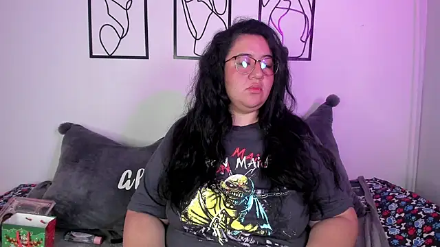 RubyPirsso18 online show from 12-28-24, 03:26