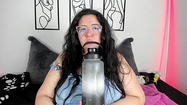 RubyPirsso18 online show from 09-15-25, 07:03