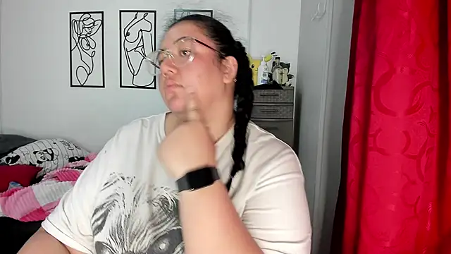 Snapshot of RubyPirsso18 chatting on 02-11-26, 07:08 RubyPirsso18 online show from 02-11-26, 07:08