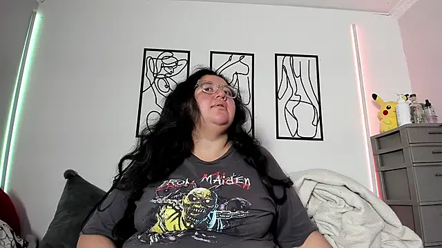 Snapshot of RubyPirsso18 chatting on 03-11-26, 08:15 RubyPirsso18 online show from 03-11-26, 08:15