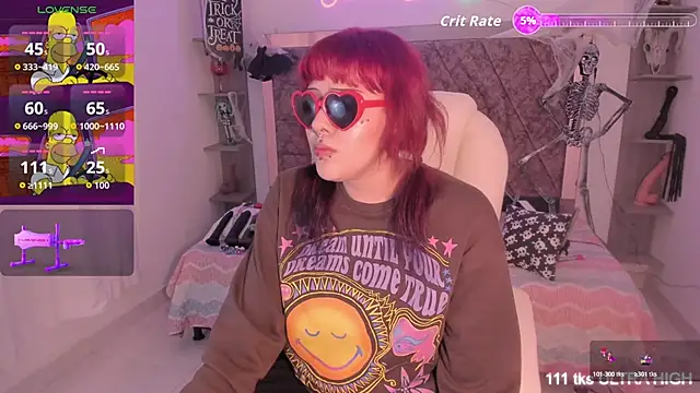 Snapshot of Sarah-Stoner chatting on 11-04-25, 08:30 Sarah-Stoner online show from 11-04-25, 08:30