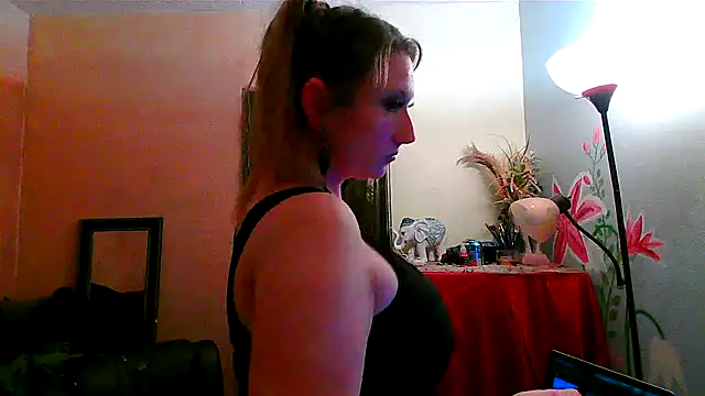 lilyhornyhousewife online show from 02-12-25, 12:01