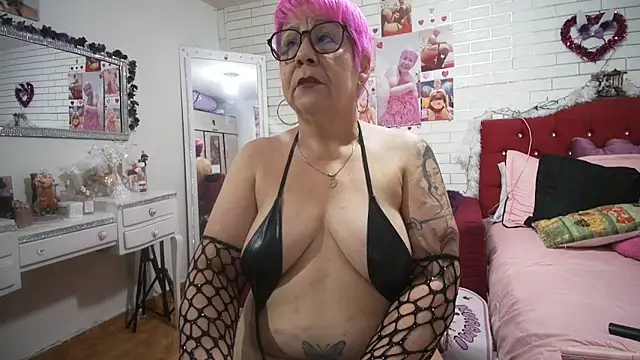 maturehot 65 online show from 11-25-25, 11:05