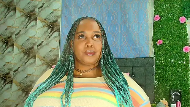 ebony 544 online show from 11-22-25, 06:12