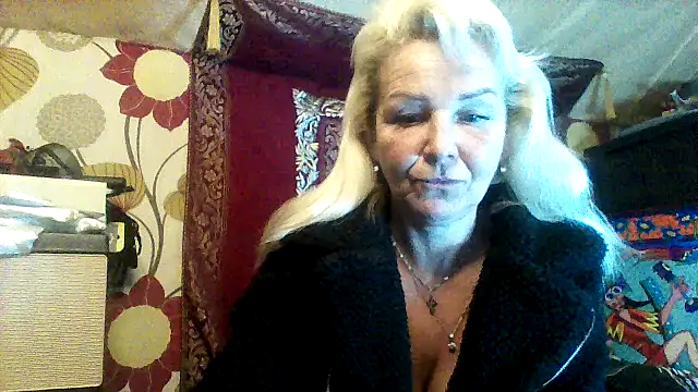 CassandraSandra44 online show from 02-15-26, 06:32