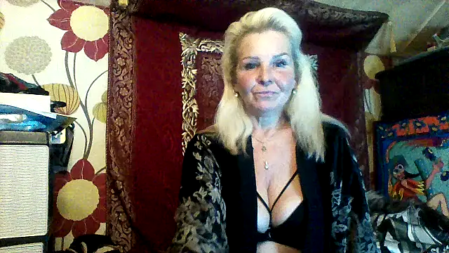 CassandraSandra44 online show from 02-25-26, 05:55
