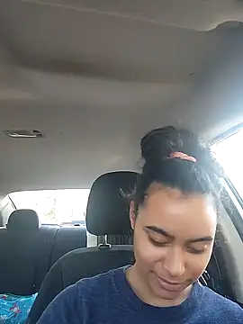 Snapshot of cinnaminnie chatting on 01-02-25, 02:02 cinnaminnie online show from 01-02-25, 02:02